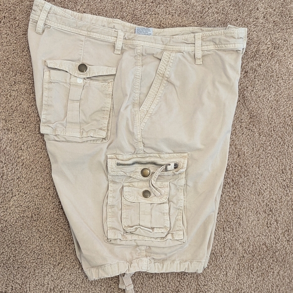 Four steeds cargo shorts size 12 - Picture 3 of 7